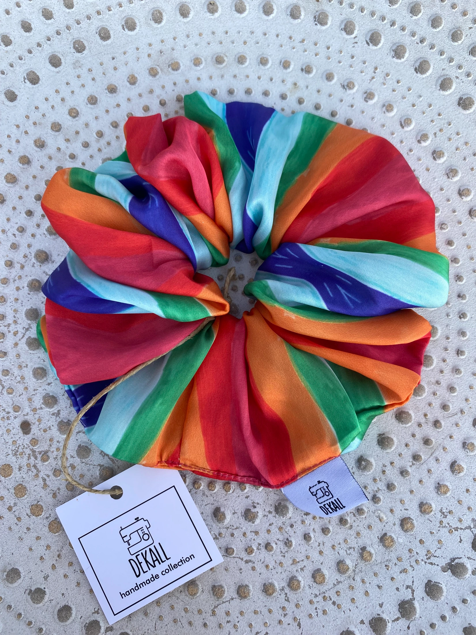 Scrunchie Rainbow Burst