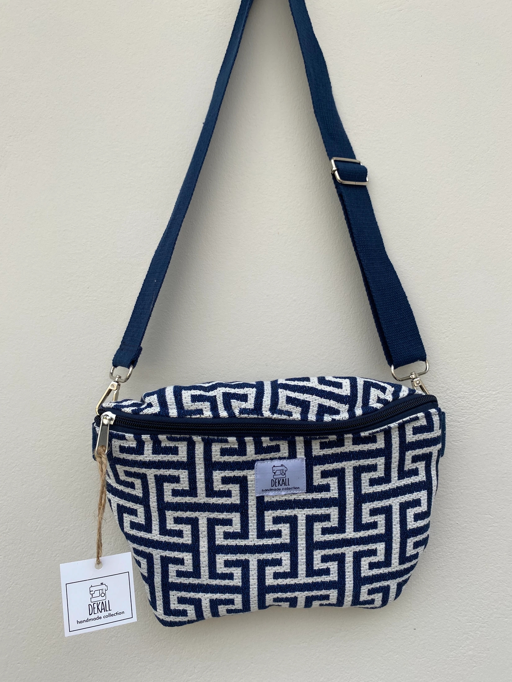 Βelt Bag Blue Maze