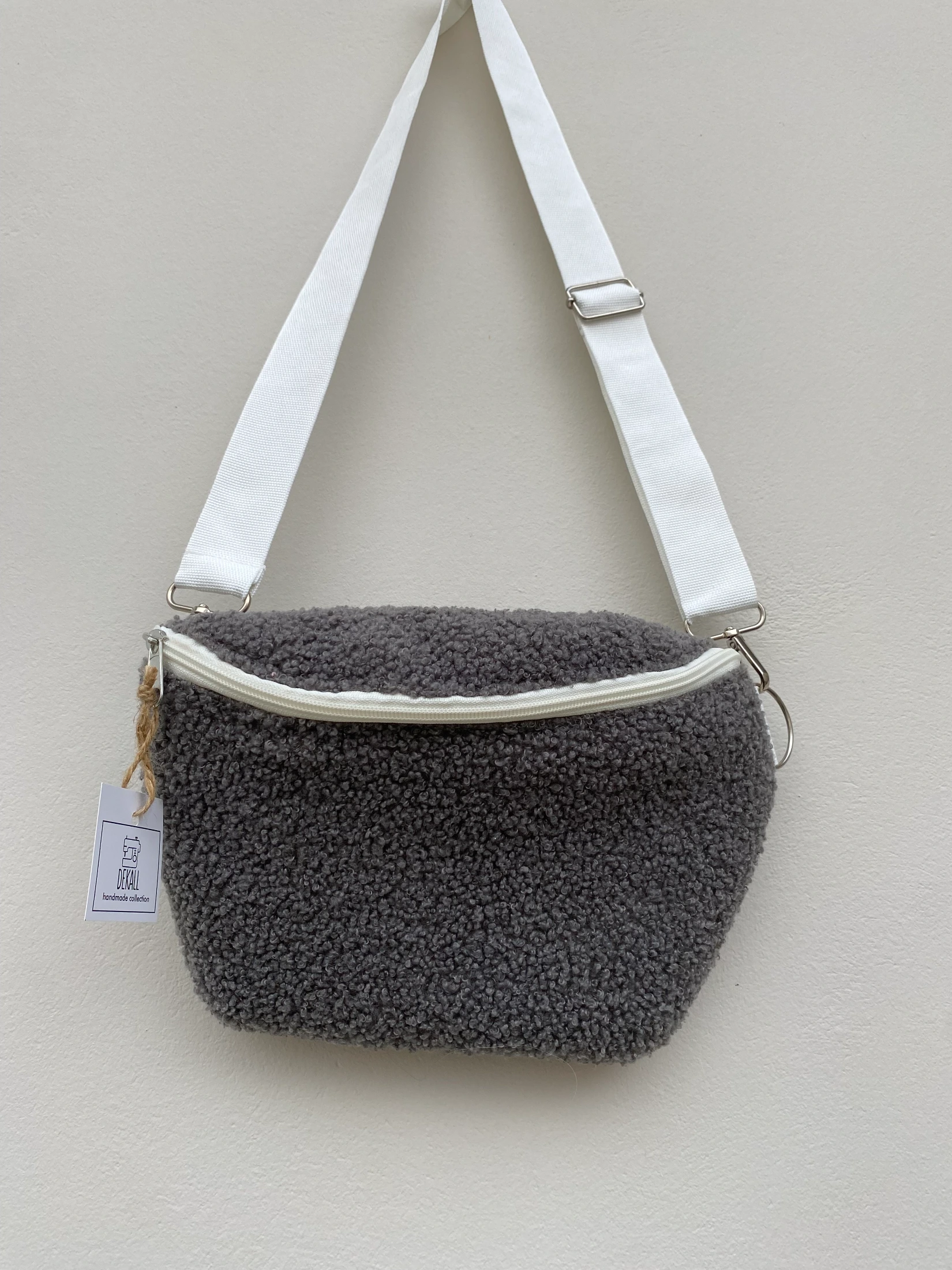 Βelt Bag Grey Flaaffy
