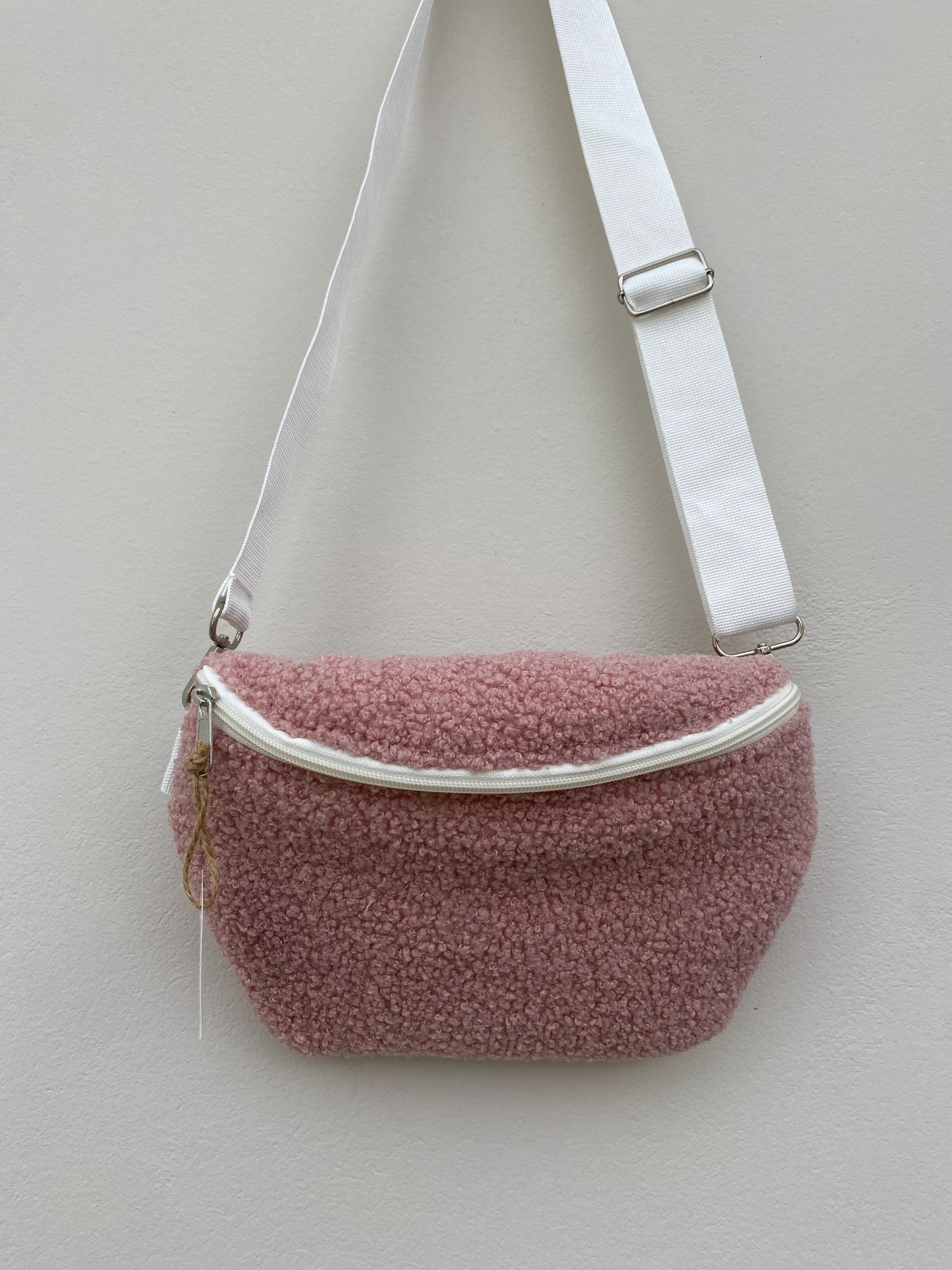 Βelt Bag Pink Flaaffy
